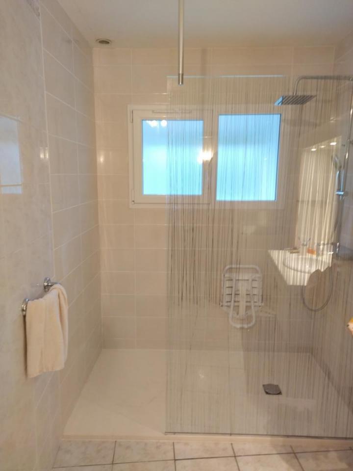 Salle de bain & Sanitaires PMR